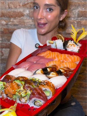 Sushi buffet ilimitado como los de antes 😱 📍Rainbow (Carrer de Casanova, 42, Eixample, 08011 Barcelona) #parati #fypシ #comida #viral #asmr 