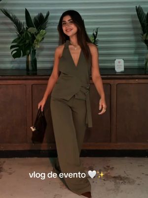 La semana pasada pasé por el evento de Skinly by Off y quedé fascinada con su nuevo lanzamiento 🤍✨ Una nueva línea que combina la hidratación y la protección contra mosquitos @skinlybyoff 🧚 