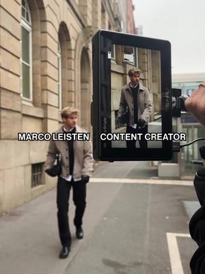 Behind the scenes from our day in Düsseldorf with @marco.lstn Check out our collab now - link in bio. #LINDBERGH #LindberghCommunity #bts #behindthescenes