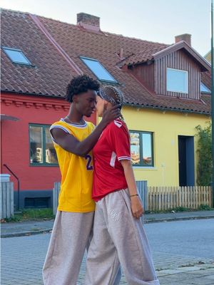 Where are you watching this from?❤️💛 We are in 🇸🇪 #dance #couple #dance 