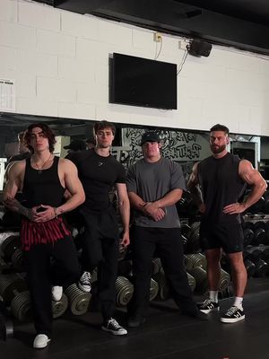 Icons. #gym #Gymshark @sam_sulek #davidlaid @Chris Bumstead @Belcast @Patty @Cranon @Leana Deeb @Analis Cruz @marissa mcnamara 