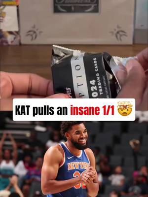 One superstar pulling another! 👀 #NBA #MLB #sportscards
