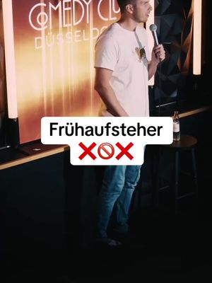 Morgenroutine beginnt um 12!🕕😅💤 #comedy #standup #fyp