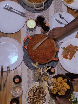 The Menu Jollof rice Sweet potato and chickpea curry  Air fried Plantain  Roasted mushrooms Steamed broccoli  Whipped butter bean and tofu dip with roasted veggies and peppers  Here’s some Inspo next time you’re cooking for some friends/family 🌱 #Nigeriafood #nigerianvegan