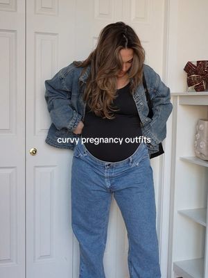 Being curvy & pregnant is a whole other type of pregnancy style!  Let me help you learn how to feel comfy & stylish throughout your pregnancy & beyond 🫶🏻🤍 #curvyfashion #bumpfriendly #size10 #pregnancyoutfit