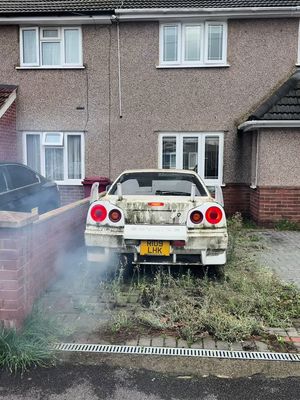 He Let Me Start His R34 for the First Time in 8 YEARS... And the Inside Was CRAZY 😳💩 Part 1 #fyp 