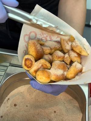 Let us know what pretzel you got over the weekend!? #MrPretzels