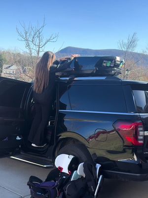 Anyone else dread doing this? 😅 also does this count as my workout for the day? 😂 #momcar #carreset #roadtrip #momof5 #momlifebelike 