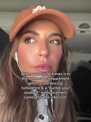 It’s fine. I just need a brown paper bag to breath thru if yall got one?? #airplane #anxiety 