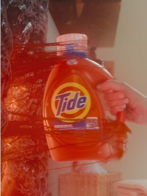 Karen Wheeler is no stranger to stains… and neither are we From Hawkins to the Upside Down, Tide’s new boosted formula can handle it all @Stranger Things  #Vintage #Throwback #Tide #Laundry #LaundryTok