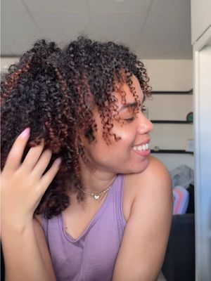 Falling in love with my curls again 😊🥹 I used Carols daughter coil enhancing moisture butter and Xtreme gel and this is day 4 hair 😘 #curlyhair