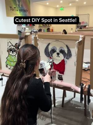Tufting takes 2-3 hours so lots of bonding time!  📍TuTugether, 2800 Southcenter Mall, Ste 172, Tukwila, WA 98188 #tufting #seattle 