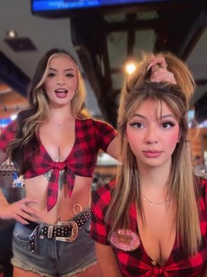 The loveliest Labubus live at the lodge. #twinpeaksrestaurants #twinpeaksgirls #sportsbar