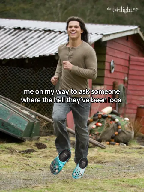 We are unconditionally and irrecoverably in love with Twilight x Crocs 😩❤️