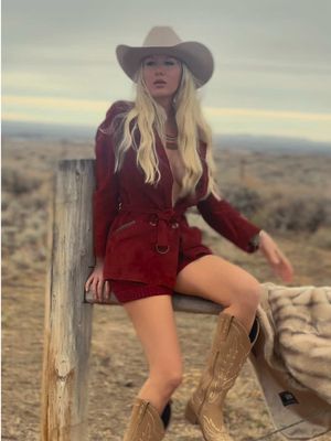 BTS for a friend’s vintage boutique  #wyoming #martyrobbins #western #west 