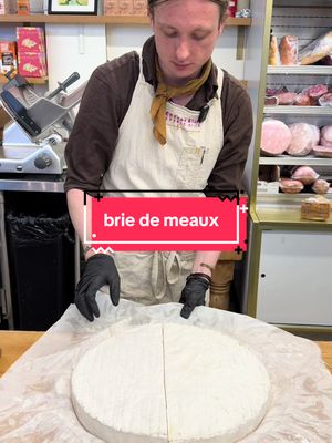 Today’s cheese of the day is Brie de Meaux, a soft, cows milk cheese known as the king of cheeses! #cheesestoreofbeverlyhills #cheesemonger #cheesetok #losangeles 