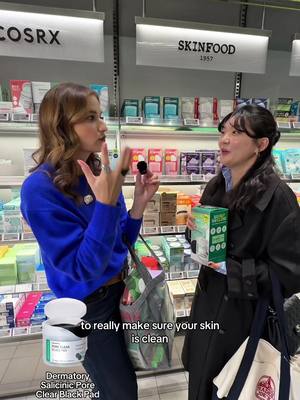 Part 2 of what the cool girls in Korea are actually buying at Olive Young🙂‍↕️  #oliveyoung #fation #dermatory #skinfood #koreanskincareproducts @iamyurakim 