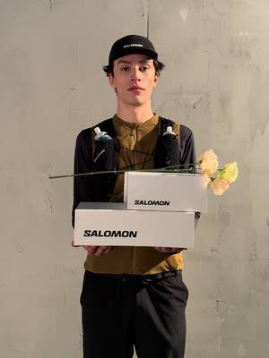 Tis the season for perfect gifts #giftguide #salomon #holidays #xmas 