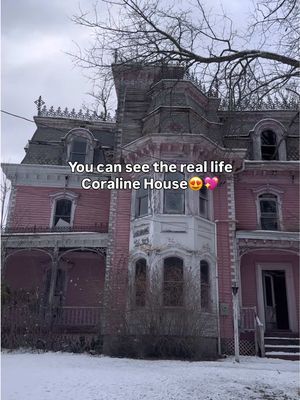 For my twitchy, witchy girls😍💖🏚️ #coraline #abandonedhouse #upstateny #fyp 