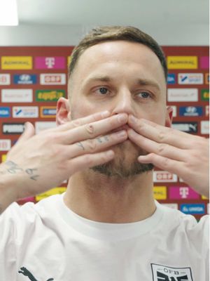 Es ist an der Zeit für einen neuen rot-weiß-roten Feiertag! 😁🇦🇹 Seid ihr Markos Meinung? 🤩😜 #GemeinsamÖSTERREICH#WM2026