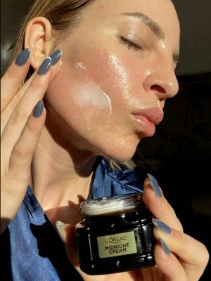 I'lI splurge when it's worth it-but if I can get luxe for less, I'm all in. Because real luxury isn't what you spend- it's what actually works. @loréal paris usa Midnight Cream feels rich and hydrating - it helps strengthen the skin barrier and smooth texture overnight. I wake up with soft, glowing skin that feels expensive... without the price tag. It's proof that sometimes, the best results come in a $28 jar.  #LOrealParisPartner #LOrealMidnightCream #Skincare #Midnightcream