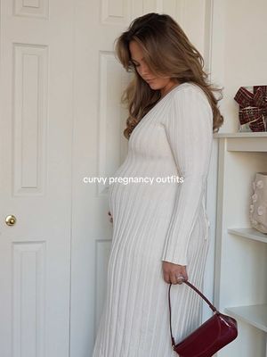 Save this if you’re in your curvy girl pregnancy era 🤍🫶🏻 & follow me to help you learn how to dress cute & comfortable in your pregnancy!  #curvyfashion #pregnant #outfitideas #winteroutfit #3rdtrimester 