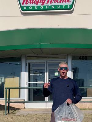 This is how I dozen! With trick plays, doughnuts and all my favorite flavors 🍩🙌 #ThisIsHowIDozen #KrispyKremePartner @Krispy Kreme 