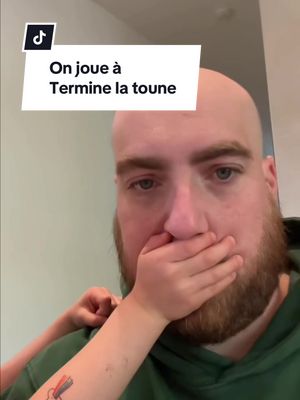 On pousse la chansonnette dans notre maisonnée. 