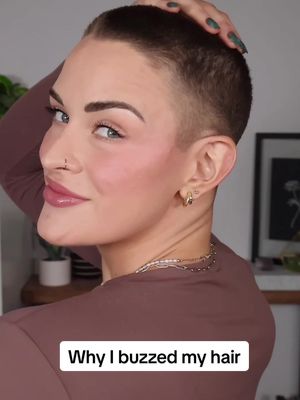 It’s just hair #buzzcut #girlwithbuzz #buzzcutwomen 