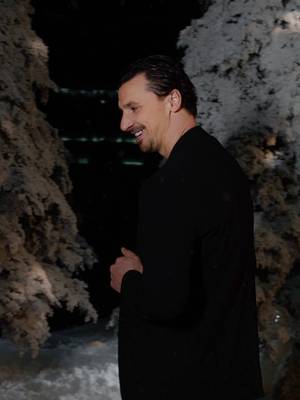 Follow @Zlatan Ibrahimović and experience 150 years of savoir-faire coming to life in the House of Wonders, at Dubai Watch Week. Have you gone yet? Tell us about your favourite room! #AudemarsPiguet #AP150 #DubaiWatchWeek2025