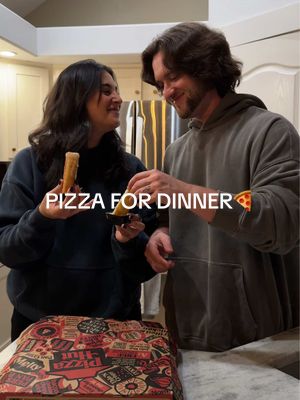 #Ad #PizzaHut_Partner Pizza for dinner is always going to be a highlight of the week for me! & with the week we had, the convenience, price and taste of getting a dinner like this was exactly what we needed. You can order a Triple Treat Box for you and your crew on the @Pizza Hut app today!