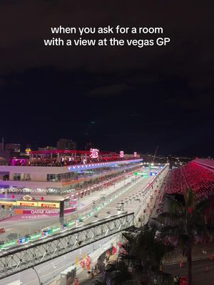 How do you think they did? For views like this you gotta speak to the pop up hotel! #vegasgp #lvgp #formula1 #lasvegasgp 