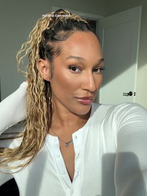 #SolgarPartner In my 20s I chased aesthetics. In my 30s I chase balance, longevity, and feeling good in my skin. @SolgarVitamins Zinc Citrate helps support it all. 💛