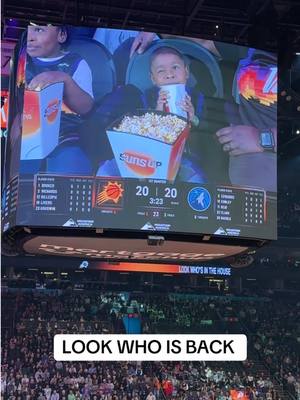 THE WINK AT THE END 😂 #popcorn #kid #wink #phoenixsuns #basketball @Chanice R 