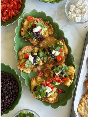 5 Ingredient Smashed Potato Tacos 🌮 This is 555 - a series where I’m sharing 5 ingredient recipes, 5 days a week, for 5 weeks! Recipe 10 is my Smashed Potato Tacos that use crispy, golden potatoes as the taco shell. Filled with avocado, cherry tomatoes, black beans and vegan feta for a simple and budget-friendly taco. 👉 Grab the full recipe off my website, link in my bio! #555 #5ingredientrecipes #EasyRecipes #taco #smashedpotatoes    
