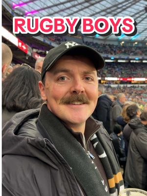 Do you find Rugby players attractive? 👀😐🏉 #england #rugby #sport #relatable #rugbyboys 