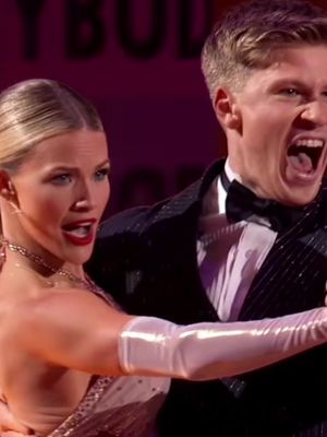 I’ve been searching for the right words to describe this season, and every time I try, nothing feels big enough. This season has transformed me in ways I didn’t even expect. Robert, you’ve pushed me to be a better teacher, a better choreographer, and honestly, a better human. You brought back a spark in me that had dimmed in the ballroom for a while, and for that I am forever grateful. You are joy, light, and everything good in this world. I truly believe you’ve healed a part of America just by showing up as YOU. I promise to give it my all in this finale, just like you give 110% to everything you do in life. Let’s do this, buddy. @Robert Irwin 🤍 #finale #dwtsfinale #dwts #robertirwin #witneycarson 