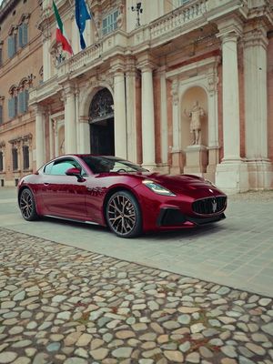 To walk on tiptoes #Maserati #MaseratiGranCabrio #MaseratiGranTurismo #BackToModena