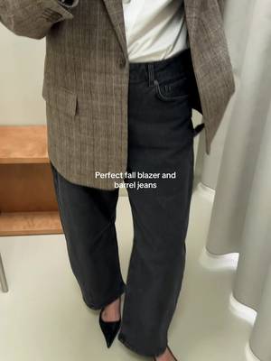 Stopped by @Selected to try on a few pieces from the new collection 🤍 which look is your favorite? #tryonwithme #officestyle #ootdinspo #fallaesthetic #everydayoutfits 