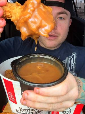 KFC 🍗 #kfc #mukbangeatingshow #Foodie #fypシ #viral 
