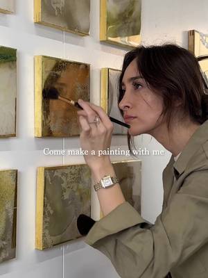 come make a painting with me 🤍 #artist #art #contemporaryart #resin 