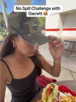 It seems like @Garrett Clark has done this challenge before 🧐 #golf #inandout #hamburger #nospillchallenge #challenge 