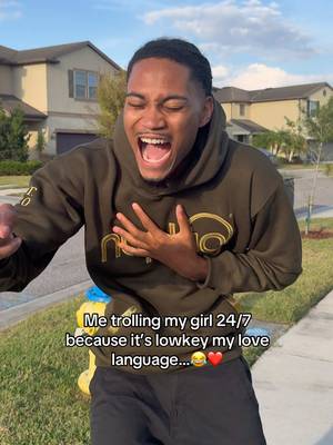 Bro REALLY thought there was an alien 😂❤️ #viral #relatable #relationships #girlfriend 
