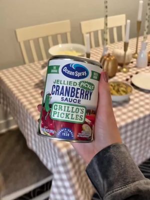 PSA: check your cranberry sauce cans for pickles @Grillo's Pickles 
