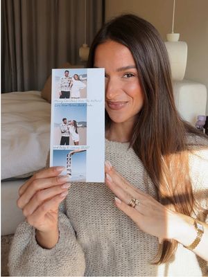 Christmas card reveal 😍 my first time designing Christmas cards because this year was TOO eventful not to, and @Minted made it so easy I might have to make this an annual thing. My code HELENWED24 gets you 20% off and free shipping Minted stationery & gifts!! *exclusions apply #mintedpartner