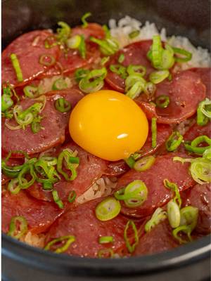 my go to comfort meal recipe and measurements: https://feedthepudge.com/clay-pot-rice-with-chinese-sausage-lap-xuong/
