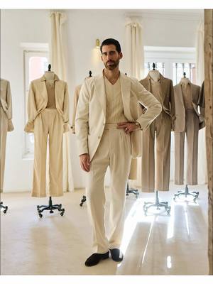 Acompáñame a la presentación de la colección SS26 de @PuroEGO Official #modahombre #trajes #estilo #mensfashiontips #suit 