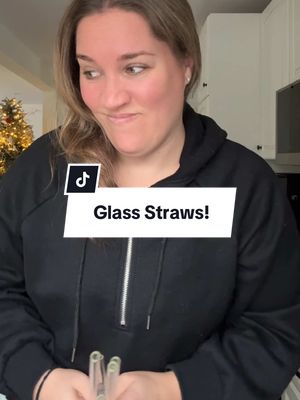 If you haven’t seen the video yet, go watch it 😣  Off to throw out ALL my glass and metal straws now!  #saftyfirst #GlassStraw