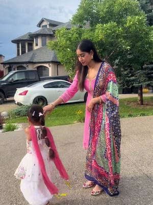 #pinksuit #motherdaughter #punjabisong #jagoo 