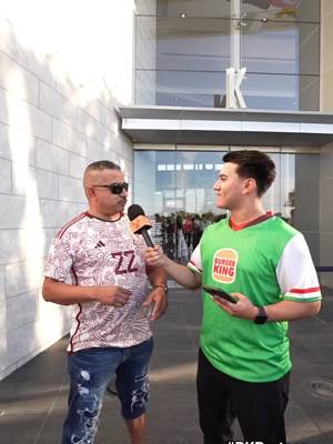 #BKPartner surprising fans with @Marco Fabian 😂🙌🏽 @Burger King 